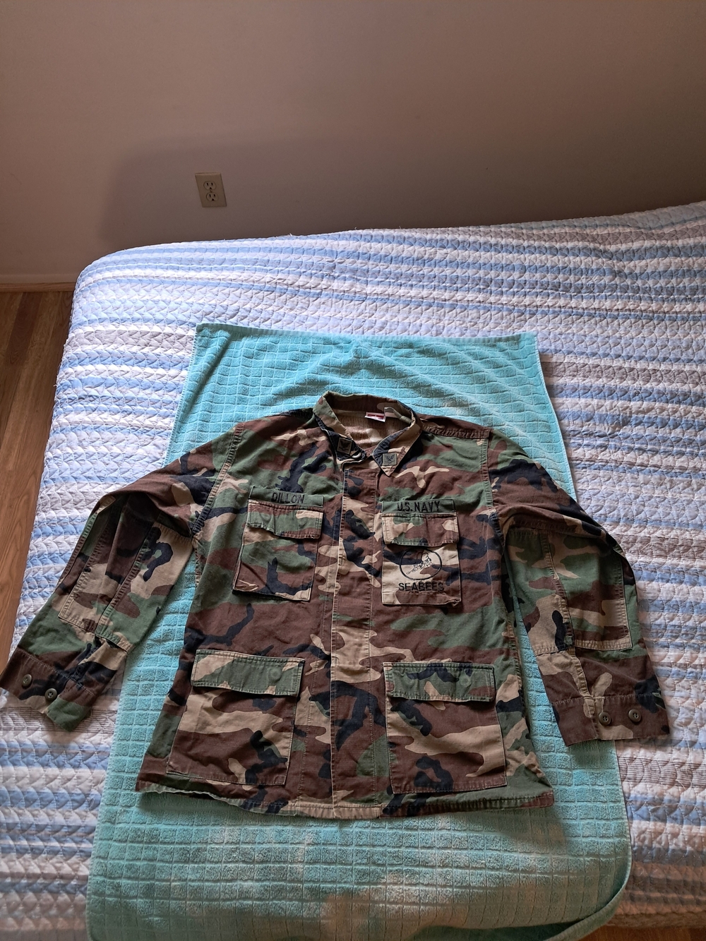 Authentic Vintage US Navy Seabees Woodland Camouflage BDU Jacket Medium Propper